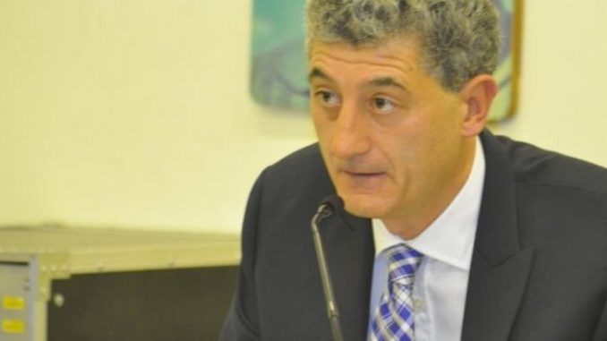 gustavo-barrera-907824