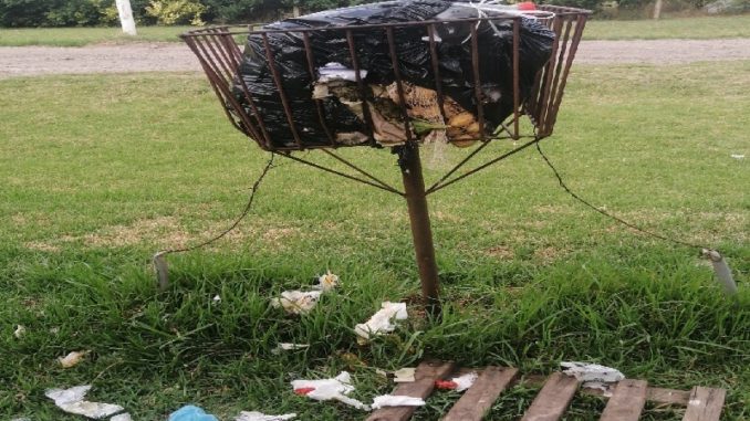 Basura Acantilados