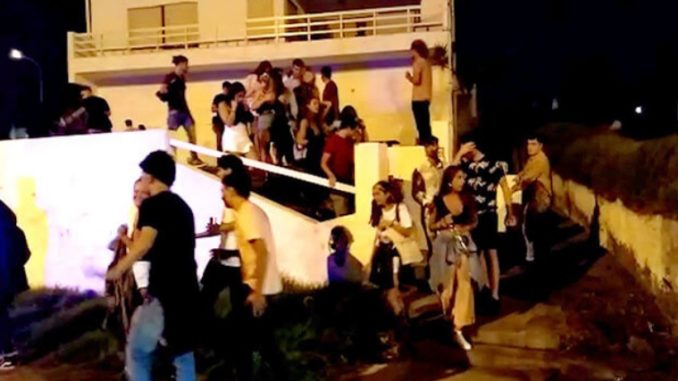 fiesta clandestina