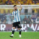 Messi llegó a la Argentina para los amistosos de la Selección