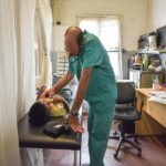 Salud en tu Barrio se traslada a la Parroquia y al Centro de Salud de Santa Rita